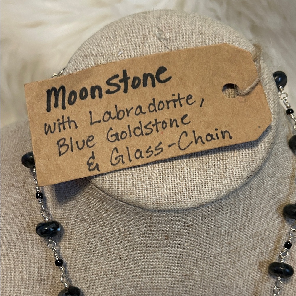 Moonstone and Labradorite Necklace with Blue Goldstone - Picture 2 of 6